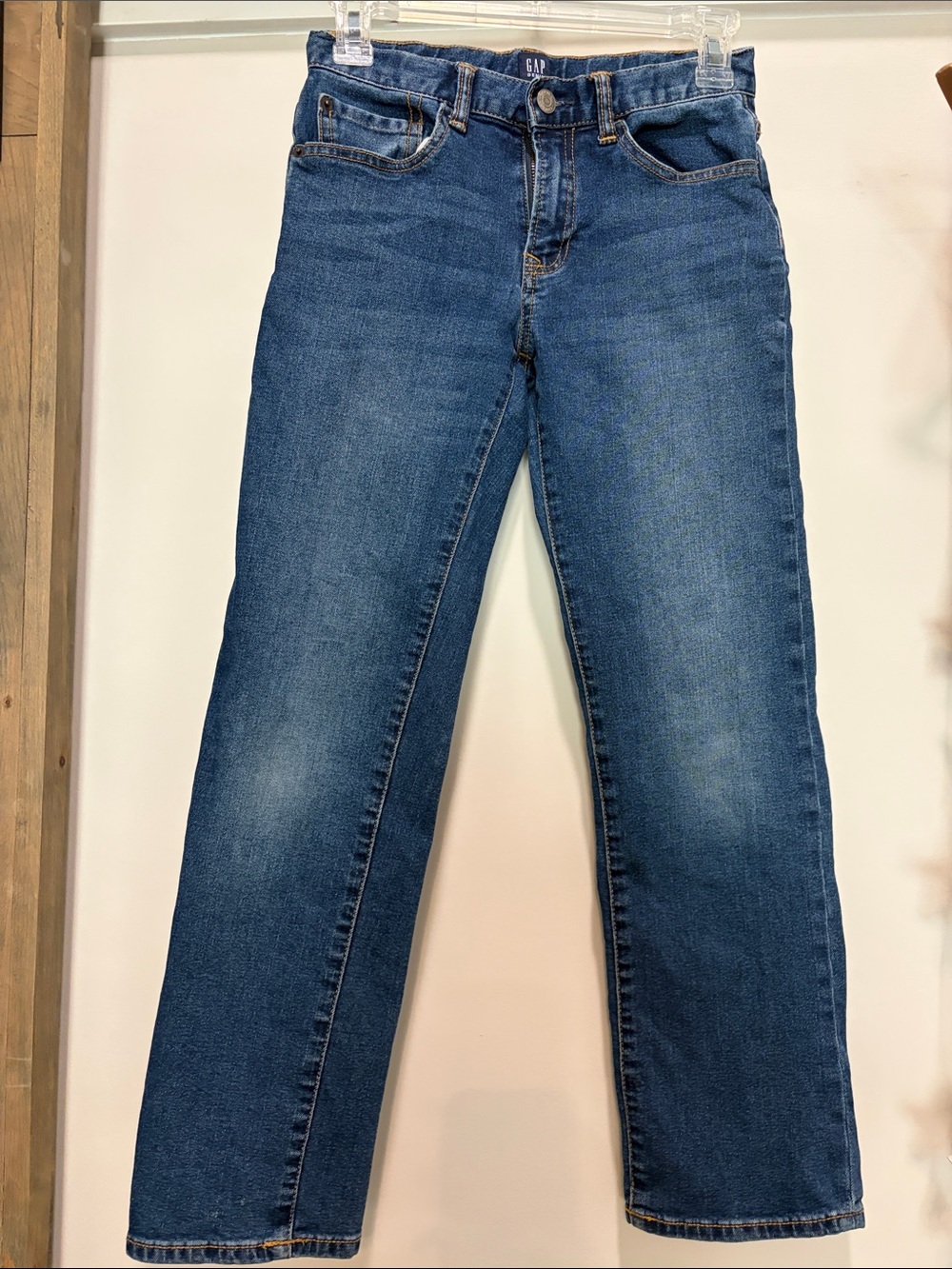 GAP Straight-Leg Jeans in Medium Blue Wash